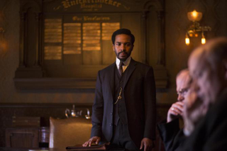 Illustration for article titled Interview: The Knick’s André Holland and Clive Owen Talk Season 2 and How Race Relations Play a Huge Role on the Show
